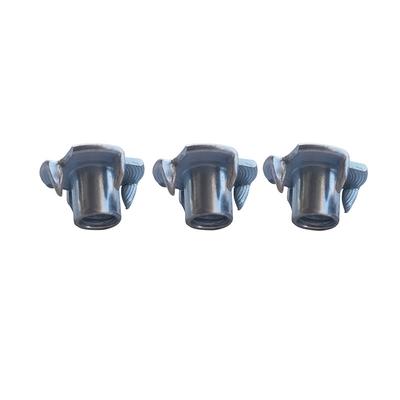 เหล็กชุบป้องกันสิ่งแวดล้อม Blue Zinc T Nuts Four Claw สำหรับเฟอร์นิเจอร์ไม้