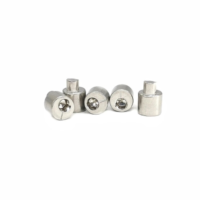 ไม่มาตรฐาน Hexagonal เซ็นทริก Nail 304 สแตนเลส เนื้อแข็ง Flat Round Head Step Rivet Fastener Connector