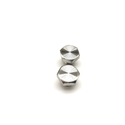 สกรูหัวกลมแต่งล้อสแตนเลส ยาว 6.4mm เส้นผ่านศูนย์กลาง 7.2mm