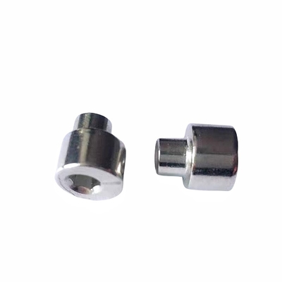 โรงงานขายยอดขาย รวดเร็วการบรรจุ เซ็นทริก Hinge ปรับ Rivet 304 สแตนเลส เซ็นทริก Nail