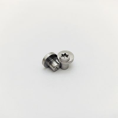 สลักล็อคแบบเยื้องศูนย์ สแตนเลส 316 สกรูเยื้องศูนย์แบบ Torx ระยะเยื้อง ±0.3-1.0 มม. ขัดเงาด้วยไฟฟ้า