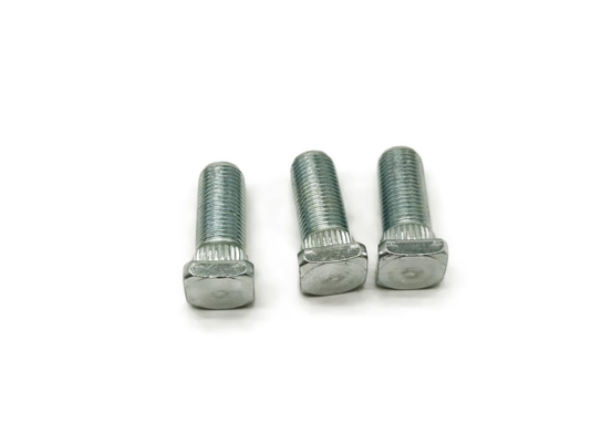 โบลท์หัวสี่เหลี่ยมเหล็กสแตนเลสที่ได้รับการรับรองจาก ISO สายกระบะ 0.05 มิลลิเมตร ความอดทนเหมาะสําหรับล้อ