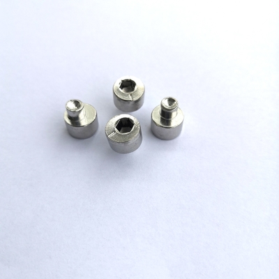 GB สกรูปรับความเยื้องศูนย์มาตรฐาน M4x12 ขัดเงาวัสดุ SUS304 สกรูยึดหน้าต่างลมสลักเกลียวยึดนอกรีต
