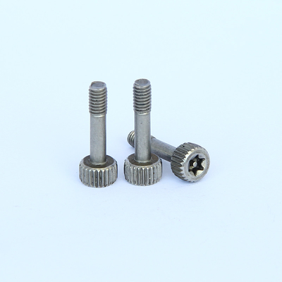 สกรูเครื่องสแตนเลส M3x16 SS304 สกรูไม่หลวม