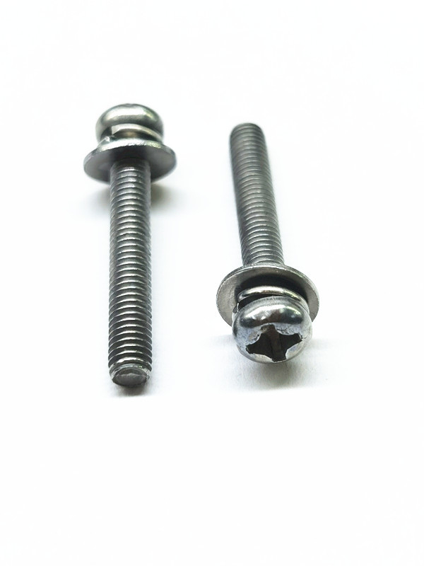 SEMS เครื่องจักรกลเหล็กคาร์บอน สกรู เซนก์ นิเคิล สายสกัด เหล็กไร้ขัด สีเดิม M4X16